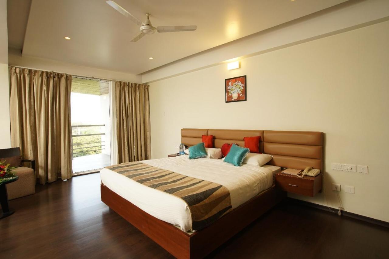 Malabar Residency Hotel Kannur Bagian luar foto